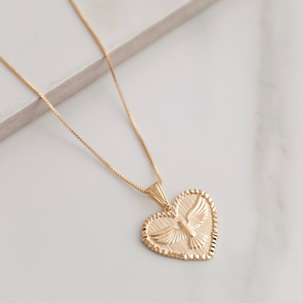 Dove Heart Necklace | 18k Gold Filled - Picture 3 of 7